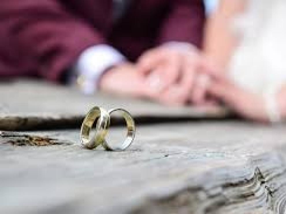 España entre los países de la UE donde se celebraron menos bodas en 2017