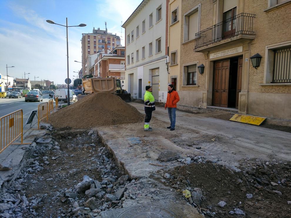 El Ayuntamiento de Binéfar opta por unas baldosas que limpian el aire de gases nocivos