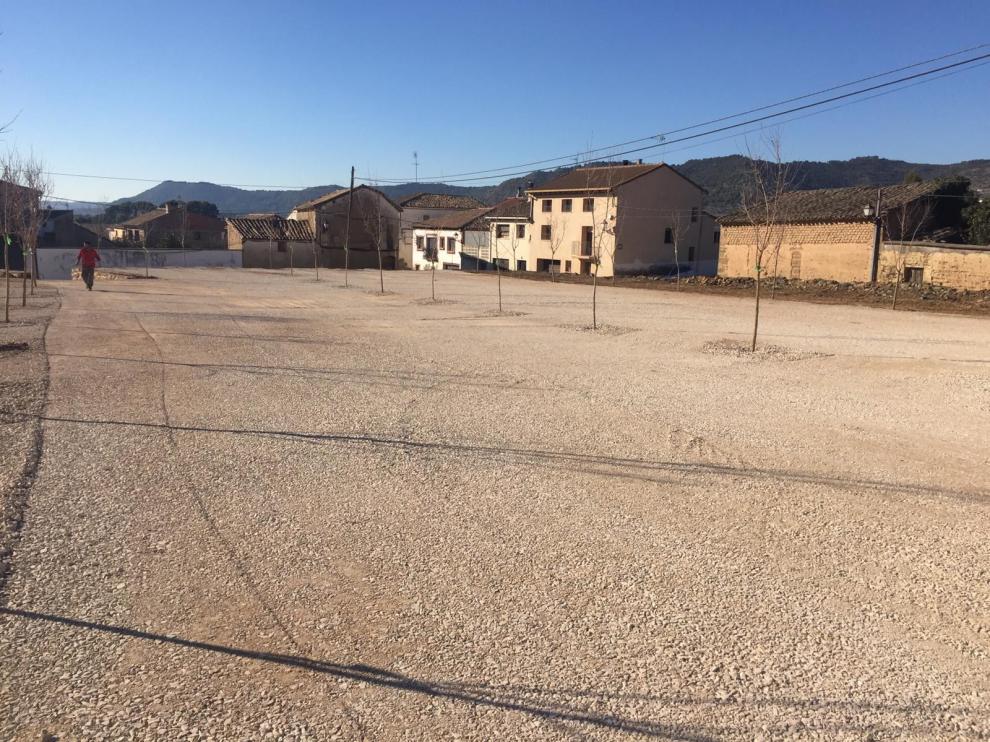 Salas Bajas dispone de un nuevo aparcamiento para 150 vehículos