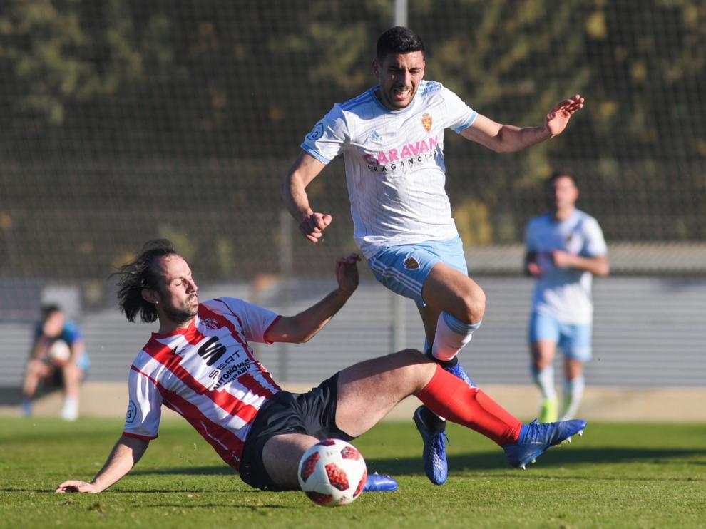 El Sabiñánigo aguanta el tipo toda la primera parte en Zaragoza