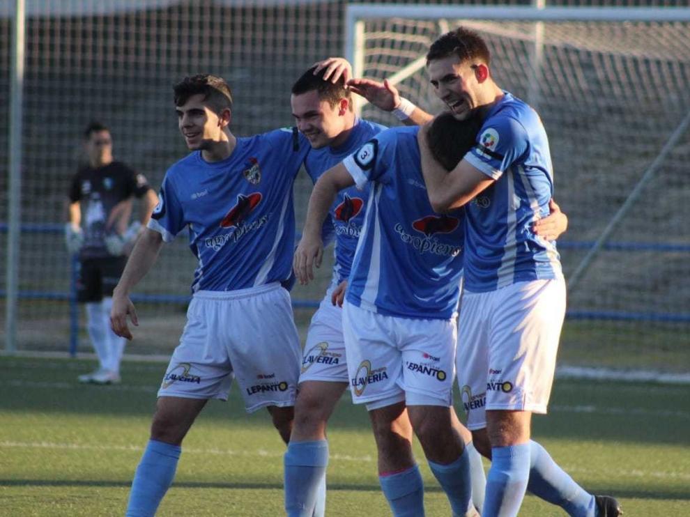 Al Binéfar se le escapan dos puntos al final