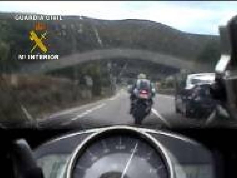 Investigado el conductor de una motocicleta tras ser detectado circulando a 181 km/hora