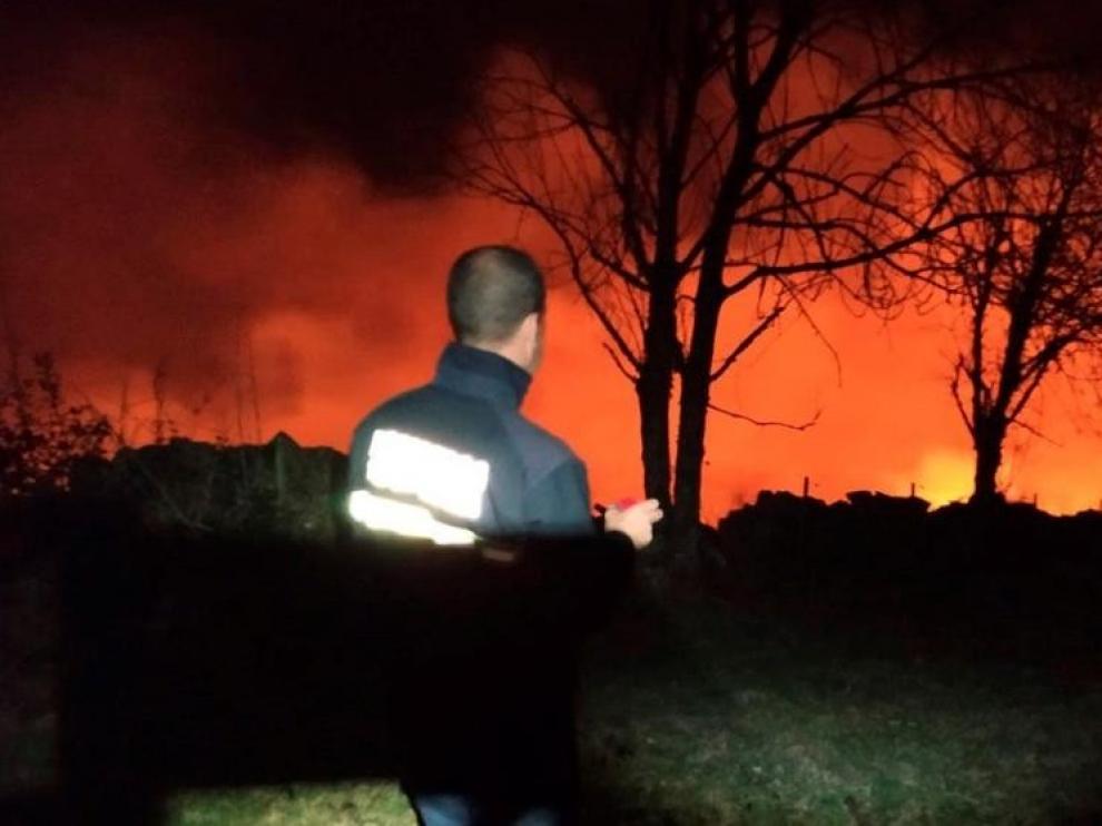 Baja a 32 el número de fuegos activos en Cantabria