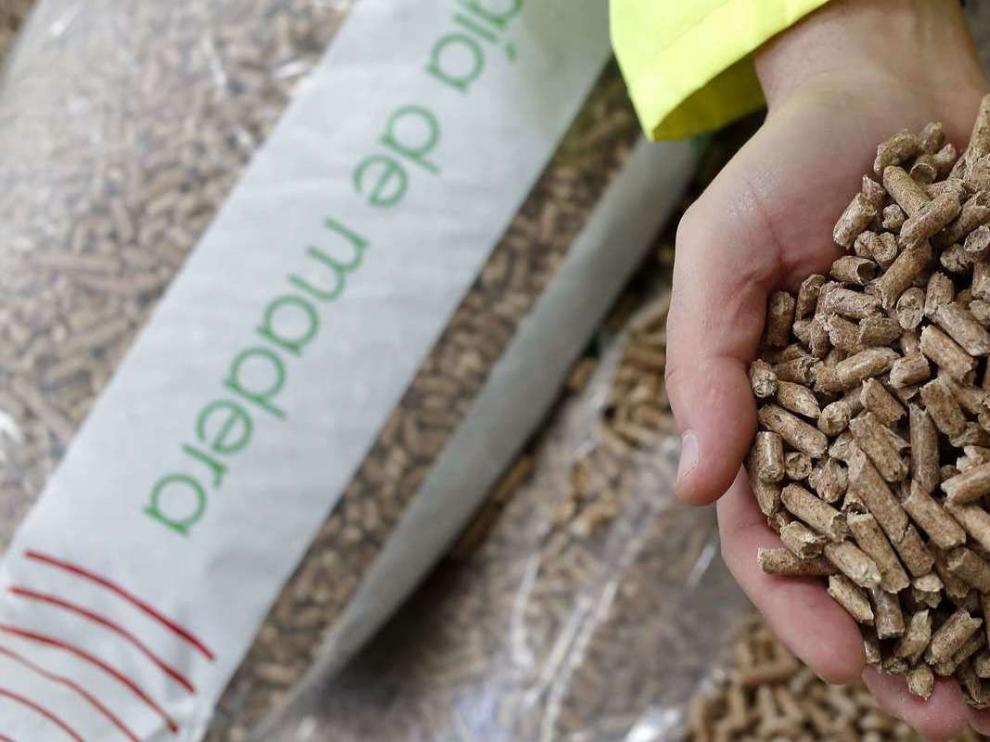 Erla cuenta con la mayor planta de pellets de España