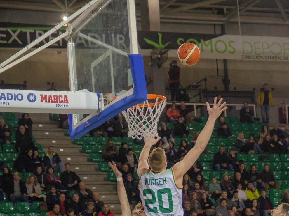 Levitec, cerca de lograr su mejor temporada regular en Oro
