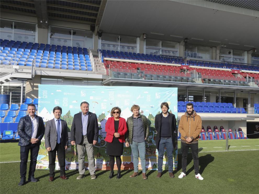 Los jugadores del Huesca protagonizan divertidos anuncios promocionales de la provincia