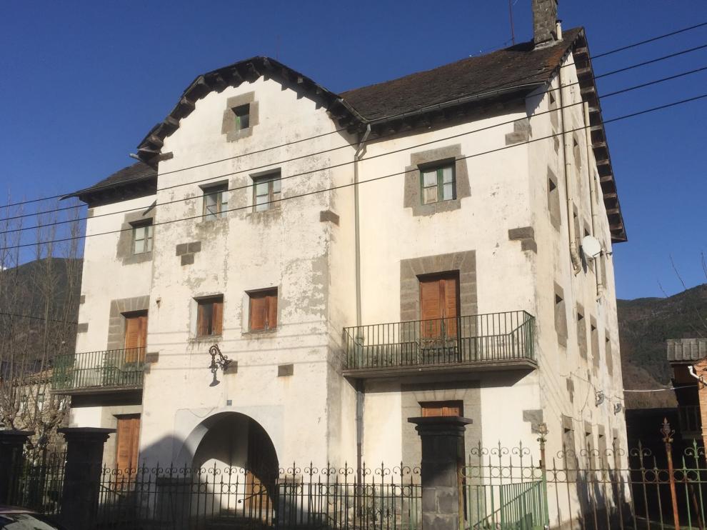 Biescas pedirá a la DGA la rehabilitación de dos casas forestales como viviendas