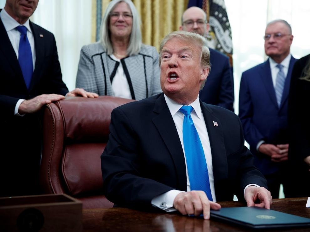 Demanda a Trump por declarar el muro emergencia nacional