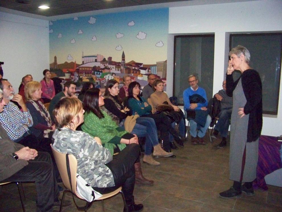 Patricia McGill abre la tercera semana del ciclo literario Fraga T Cuenta