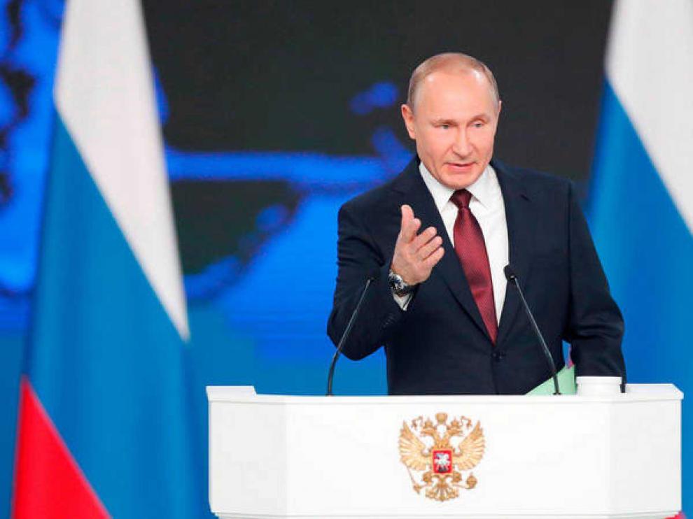 Putin advierte de que Rusia apuntará a EEUU si despliega misiles en Europa