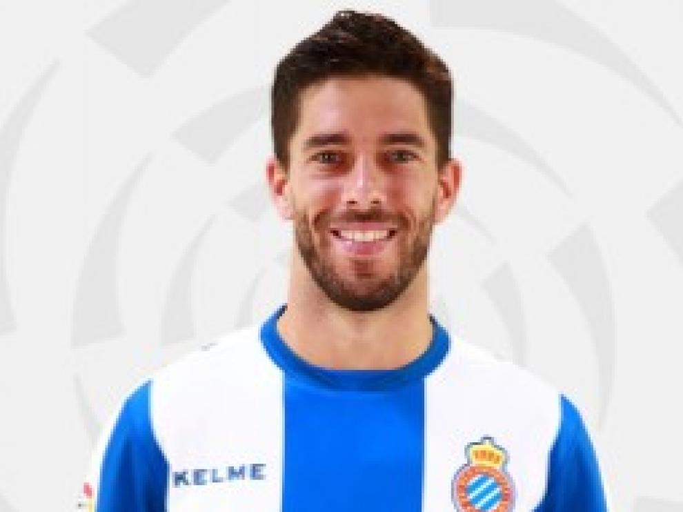 Dídac Vilà, lateral izquierdo del Espanyol : "El Huesca lo lucha todo y no perdona ni una"