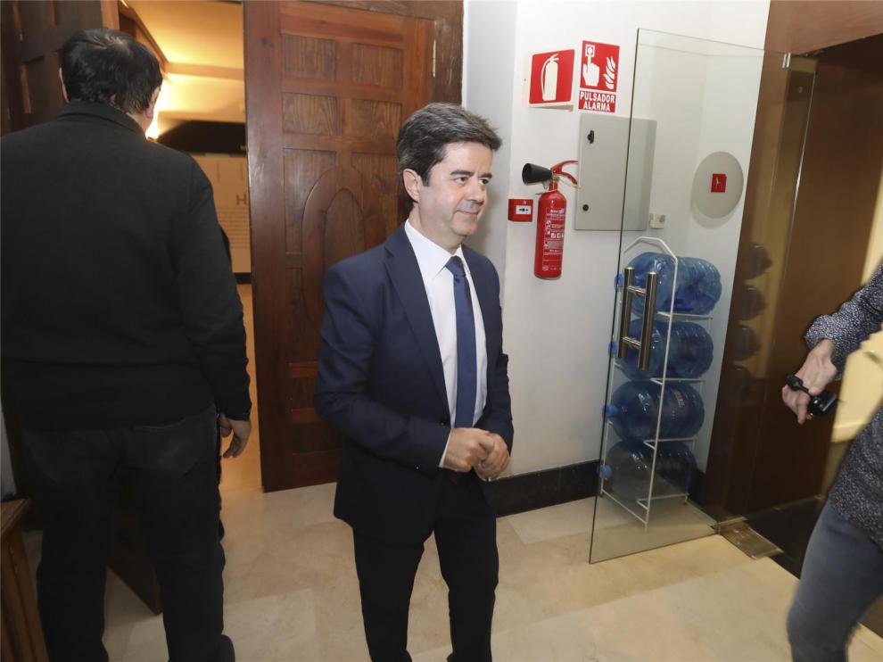 La comisión de investigación exculpa al Ayuntamiento de Huesca por la gestión de la información del caso de presuntos abusos sexuales