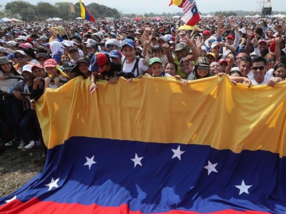 El Gobierno de Venezuela acusa a militares desertores de planear una incursión