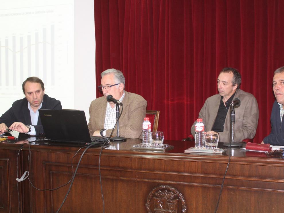 La Semana Agraria del Cinca Medio concluye la necesidad de estar alerta ante la peste porcina