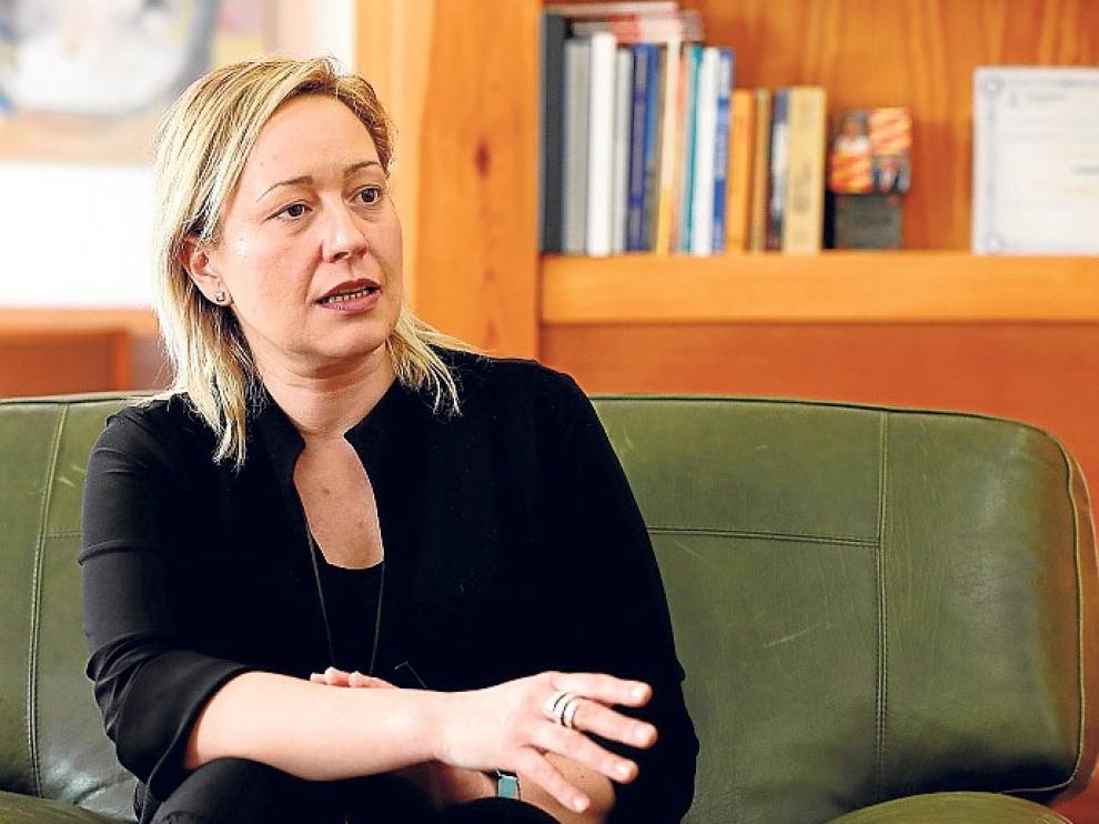 Marta Gastón: "El emprendimiento femenino asienta población con mayor firmeza en el medio rural"