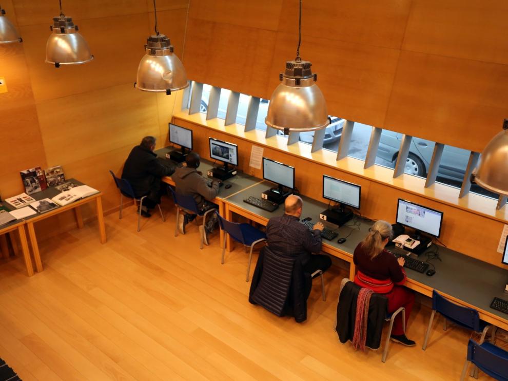 La biblioteca Ramón J. Sender aumenta un 2,5 por ciento los préstamos el año pasado