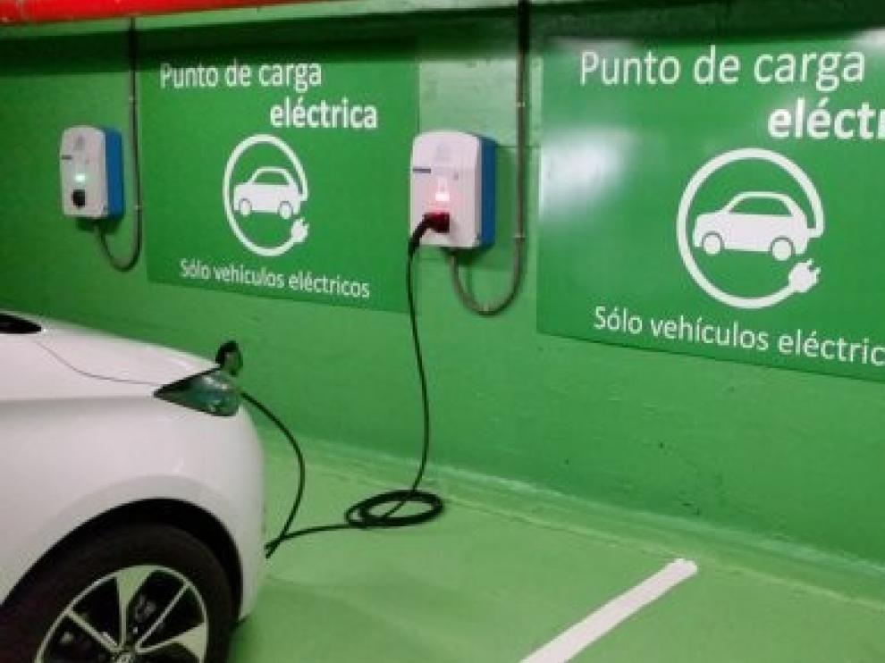Ciudadanos solicita la instalación de puntos de recarga para vehículos eléctricos en Huesca