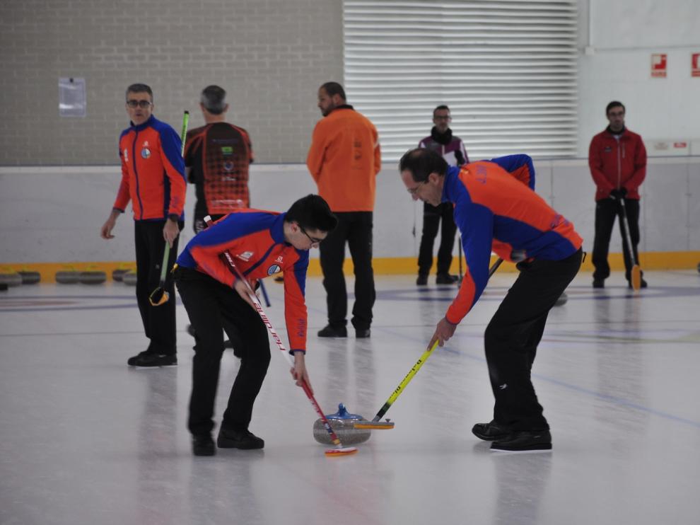El Curling Club Hielo Jaca, sexto en el ecuador del Nacional masculino