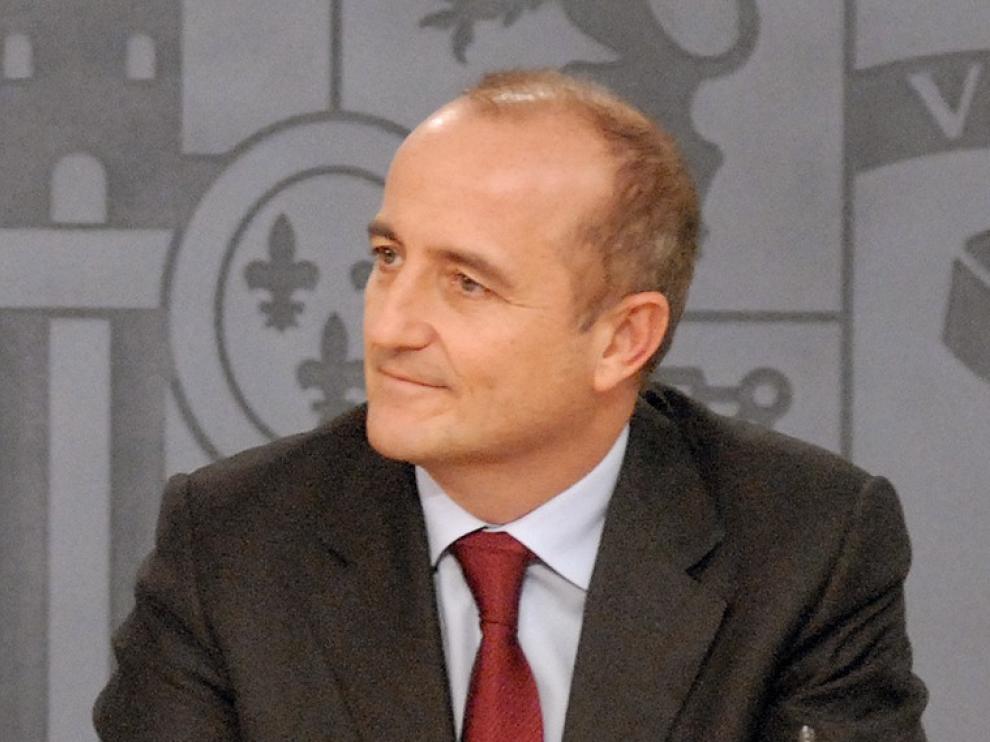 Sebastián se persona en la causa de Villarejo