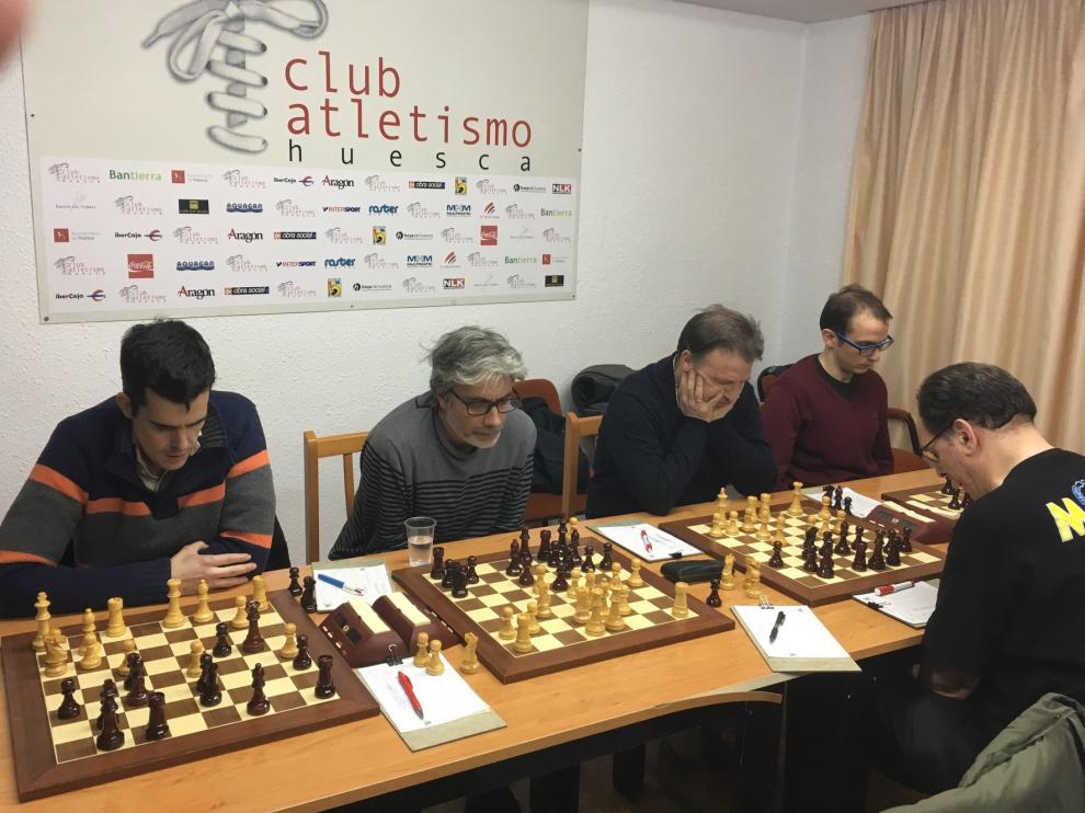 Jaime Casas y Jaque siguen ganando