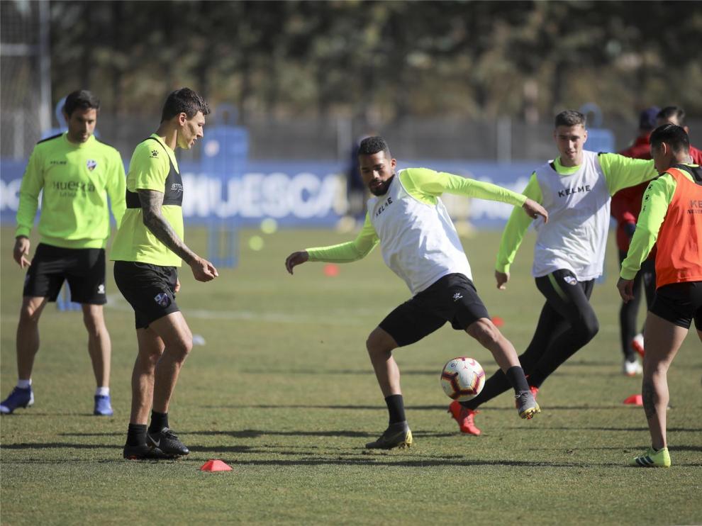 Yangel, ante el Huesca-Sevilla: "Solo nos sirve ganar"