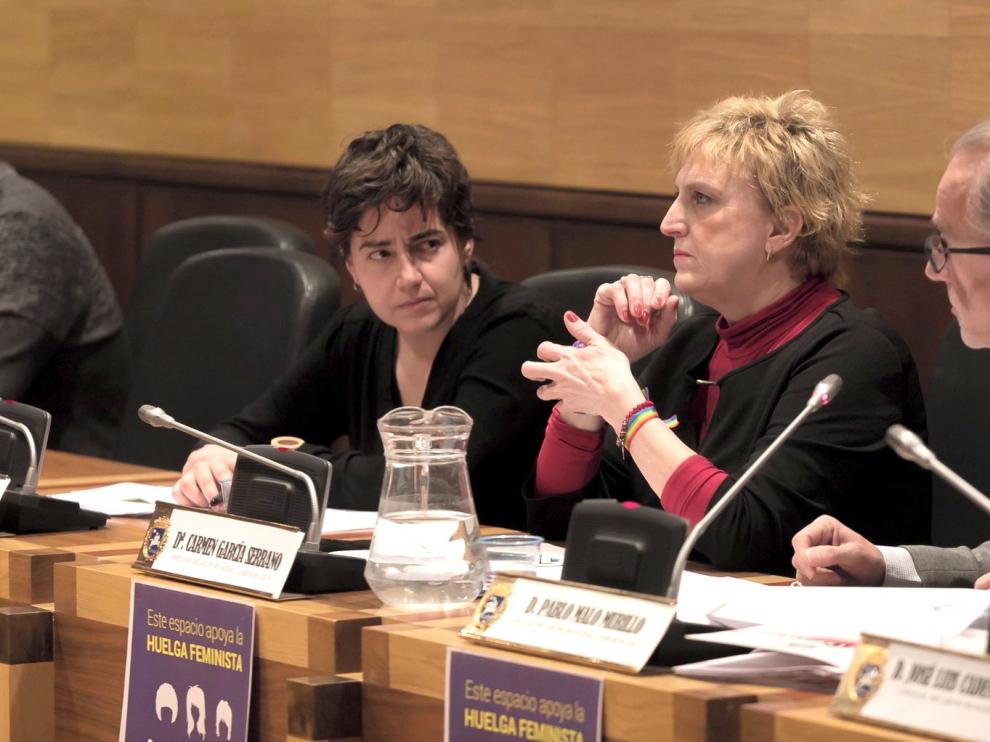 Cambiar Huesca pide explicaciones a Pilar Novales, que considera justificado su viaje a París