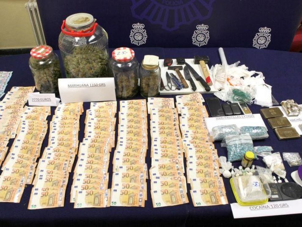 La Policía detiene a tres personas en Zaragoza con 3.000 pastillas de éxtasis