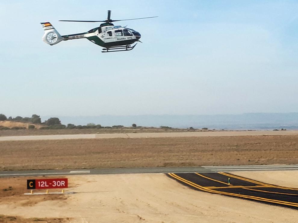 Mejoras en el aeropuerto Huesca-Pirineos para facilitar la salida del helicóptero de la Guardia Civil