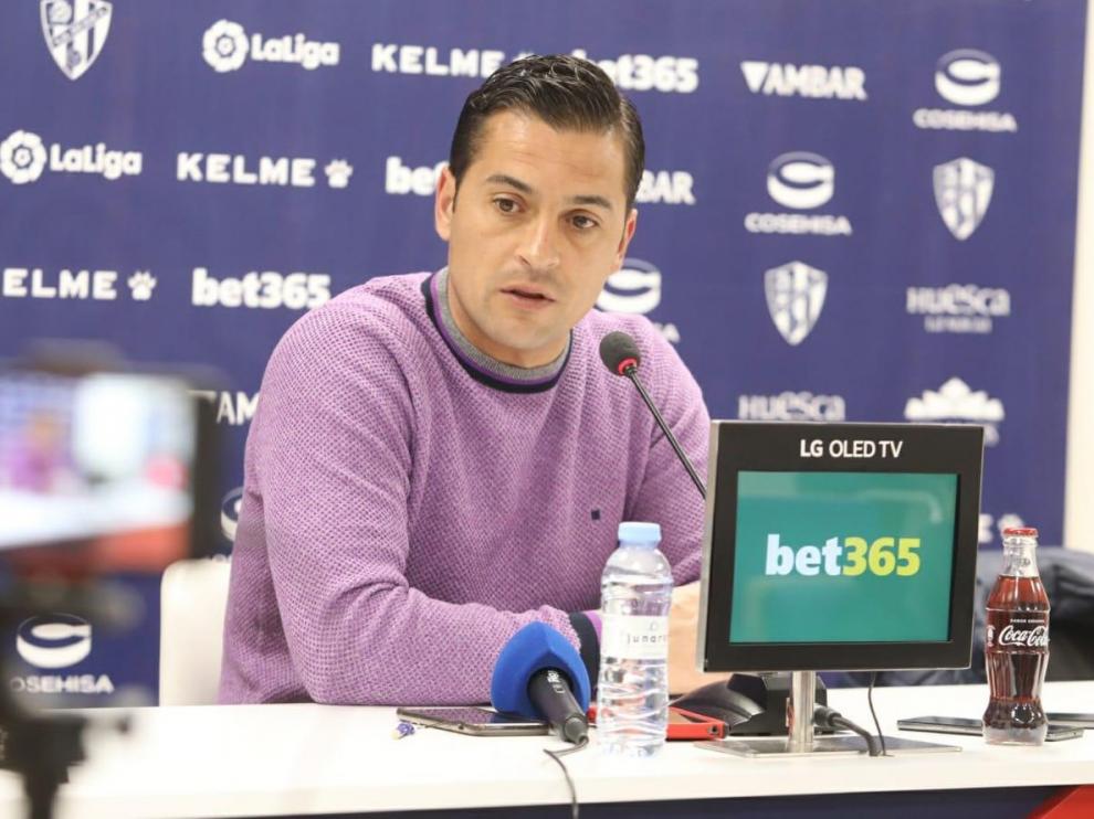 Francisco anhela la victoria ante un "equipazo" como es el Sevilla
