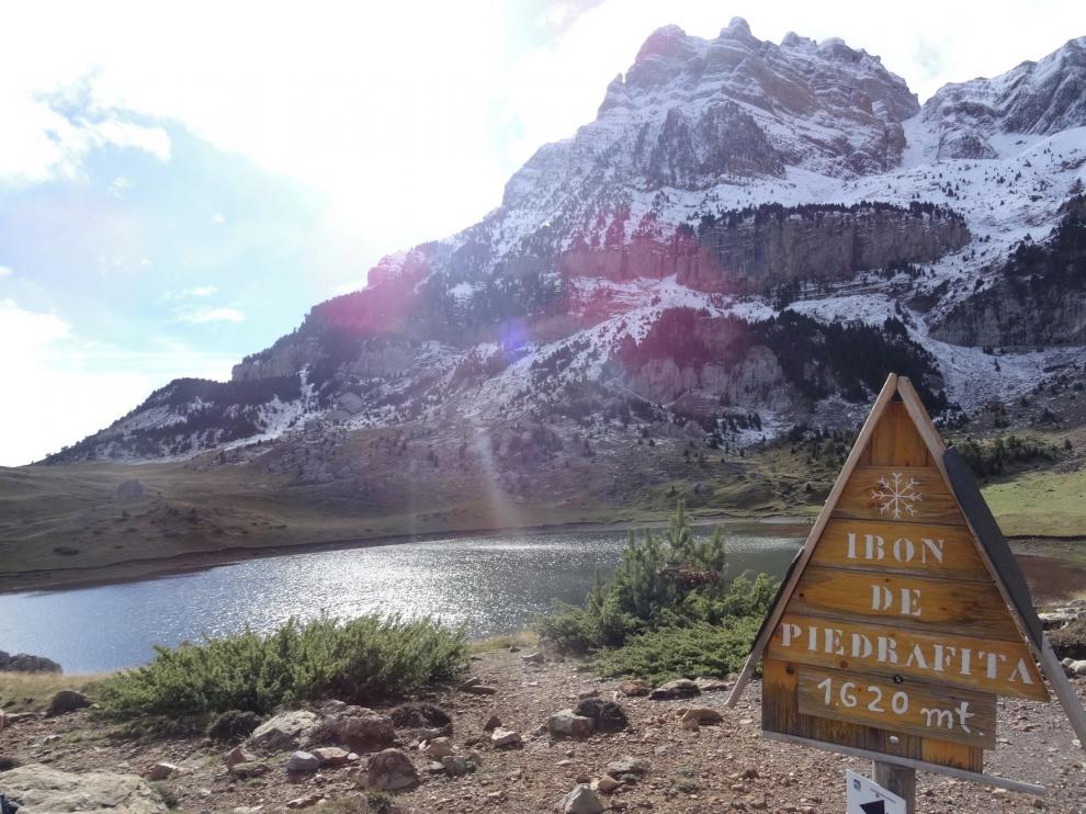 Ruta al ibón de Piedrafita