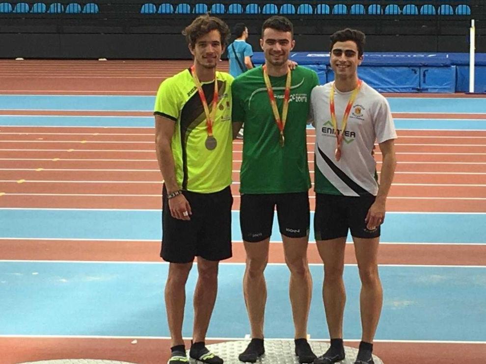 Jaime Cardiel, Elena Daniel y Pol Oriach se bañan de oro en los campeonatos de España