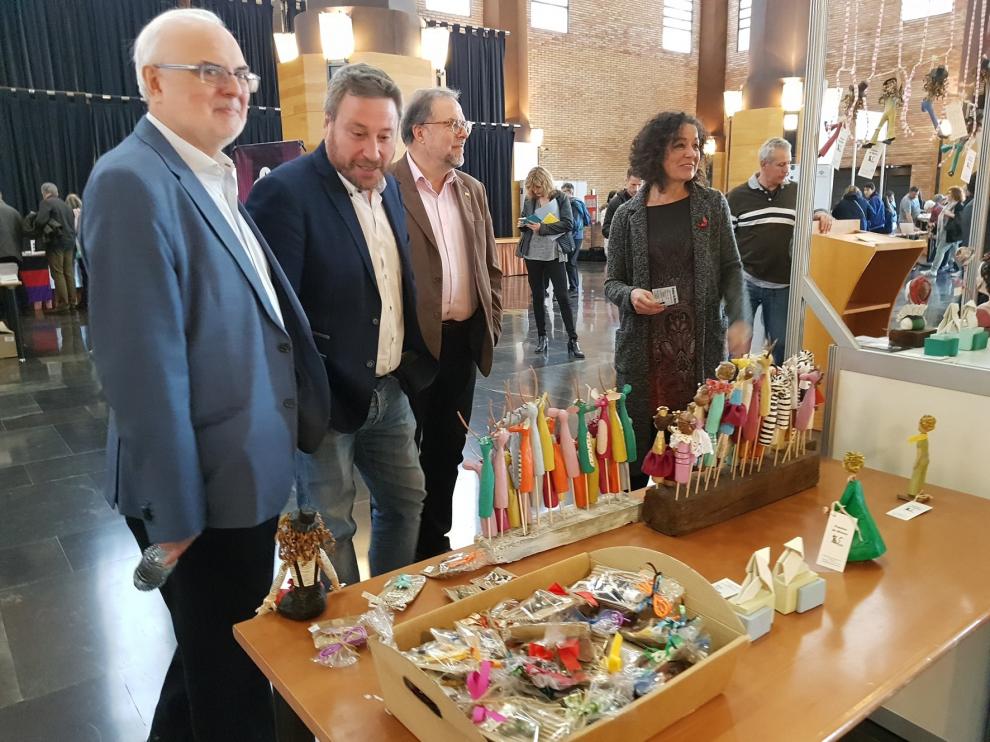 Soro pide trabajar para fomentar el aragonés