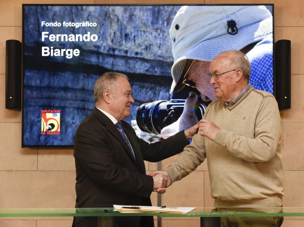 La fototeca de la Diputación recibe 60.000 imágenes de Fernando Biarge