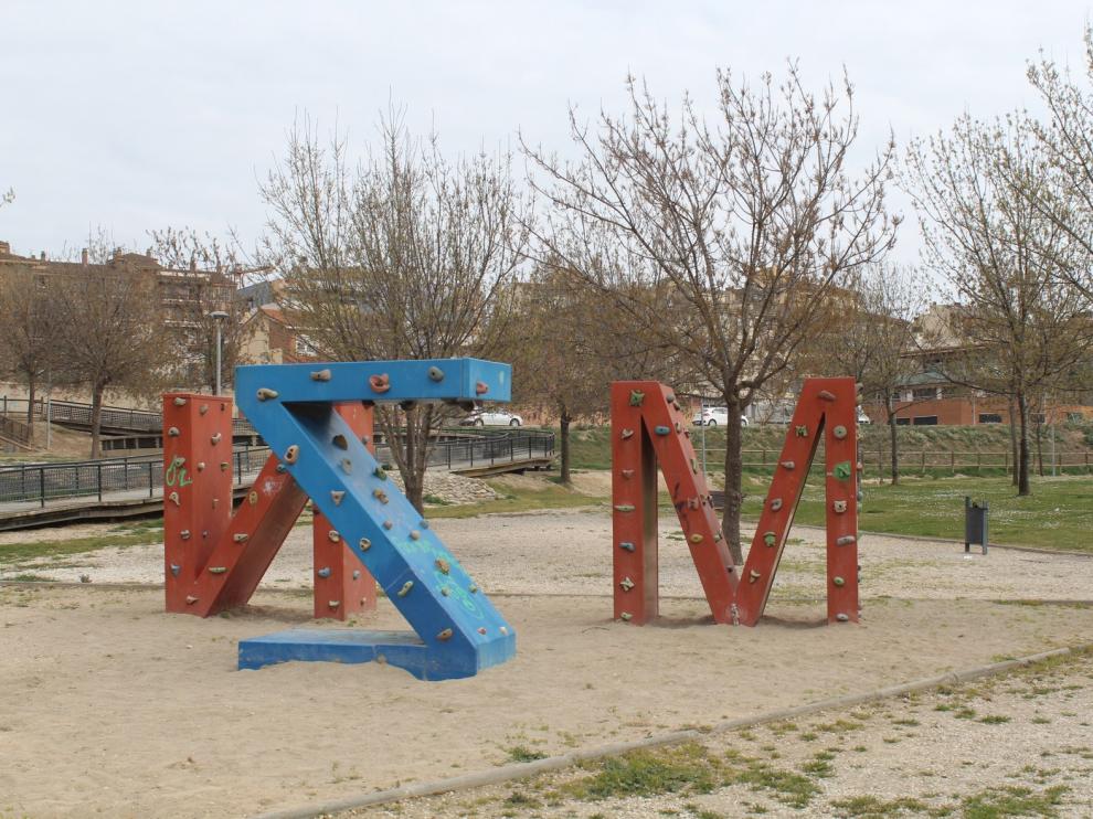 Reponen parte del cable de la red de alumbrado del parque La Jacilla
