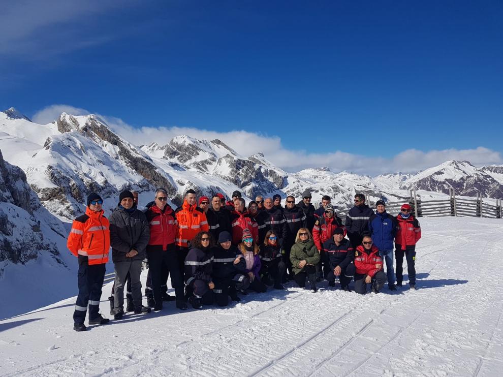 Una jornada técnica analiza las actuaciones en emergencias en Astún y Candanchú