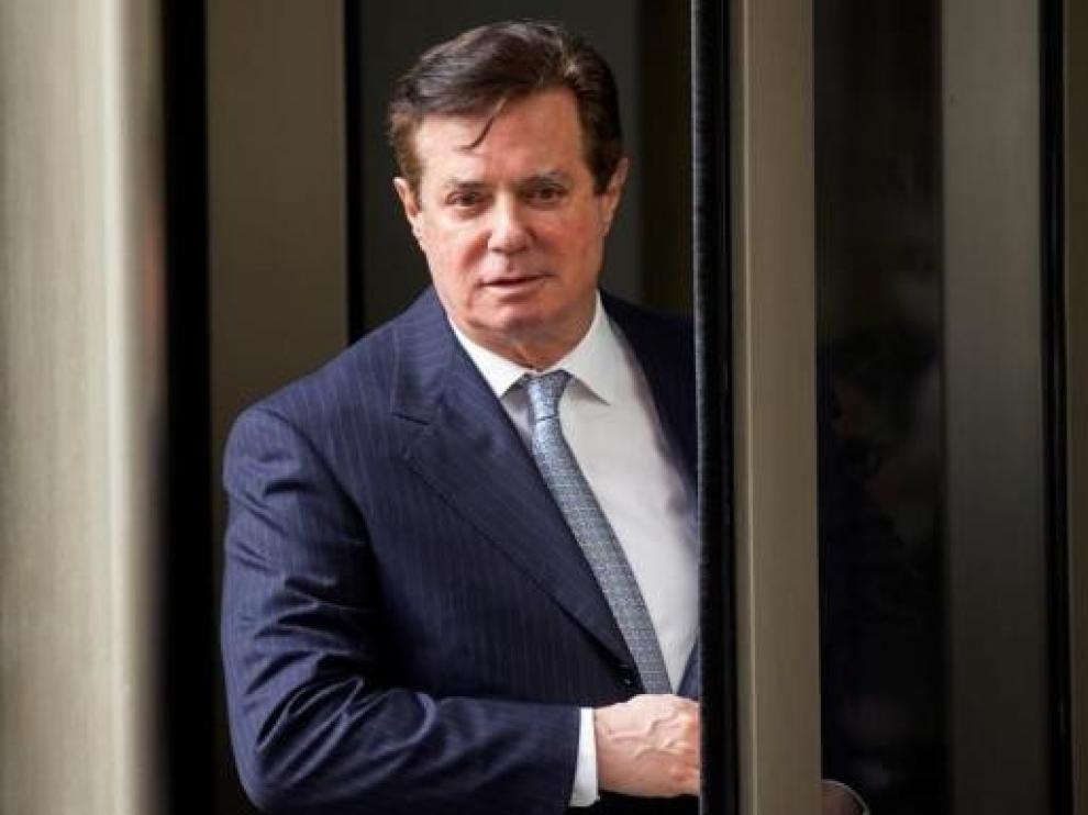EE.UU. condena a 4 años de cárcel a Paul Manafort, exjefe de campaña de Trump