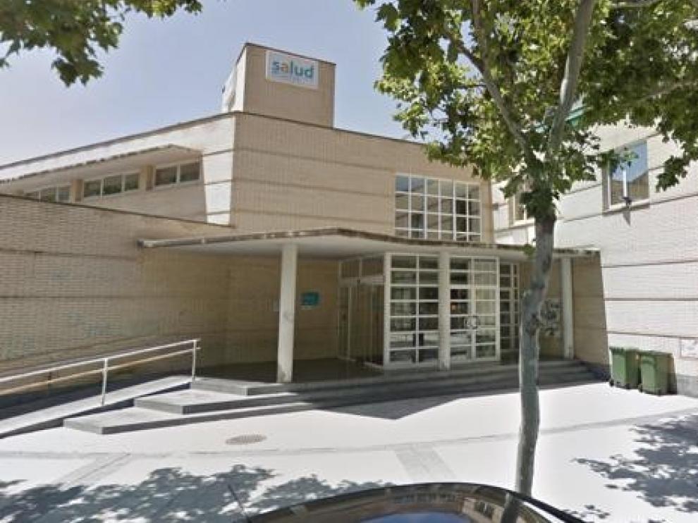 Un hombre de 84 años agrede con un cuchillo a un médico en un centro de salud de Zaragoza