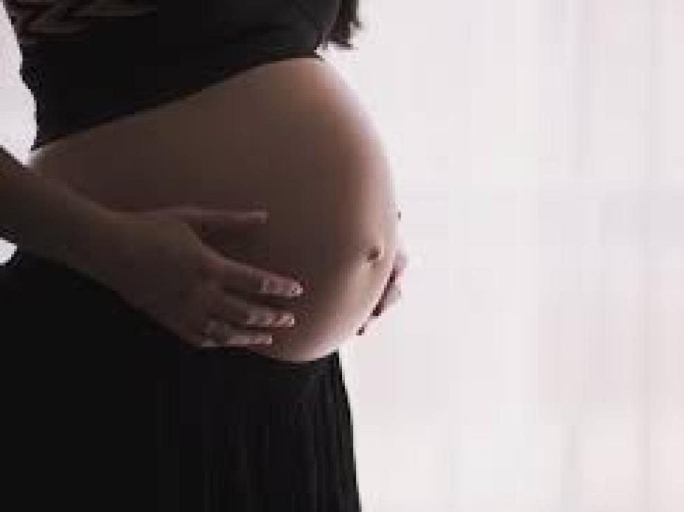 La maternidad penaliza la carrera profesional para el 70,6% de las mujeres, según un estudio