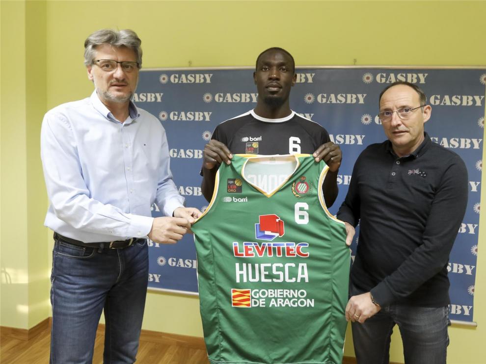 Opong llega convencido de estar en el playoff y "hacer algo grande"