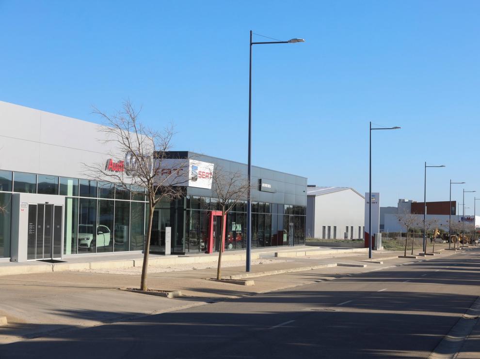 La apertura de las nuevas naves y las obras del vial revitalizan la plataforma Plhus