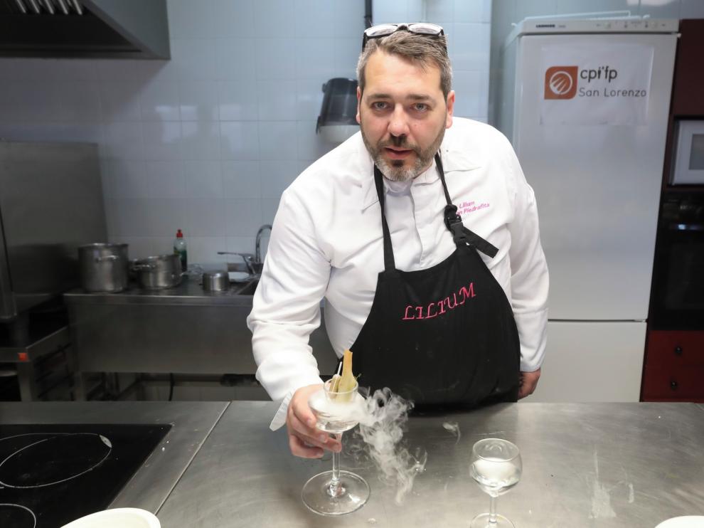 Josan Piedrafita clausura en Huesca con un menú de aperitivos los Talleres de Gastronomía