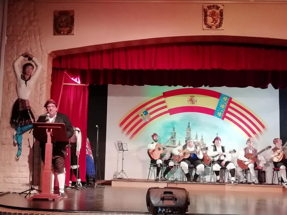 Toño Julve participa en los Premios Mujeres con Jota