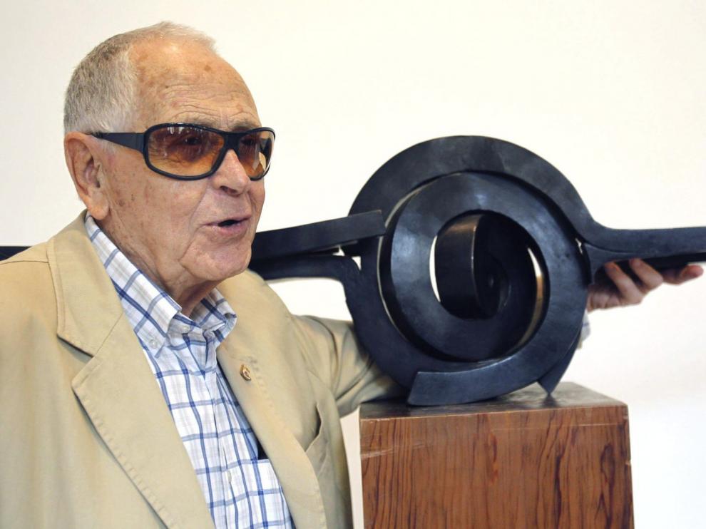 Fallece el escultor canario Martín Chirino a los 93 años