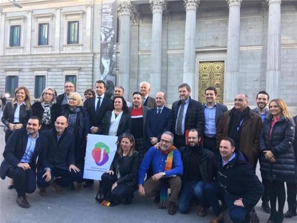 El PSOE Huesca pide que el Ayuntamiento apoye la declaración de la jota aragonesa como patrimonio de la humanidad