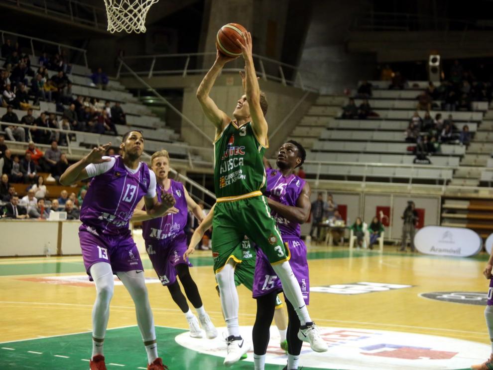 Levitec Huesca reinicia la conquista de los playoff