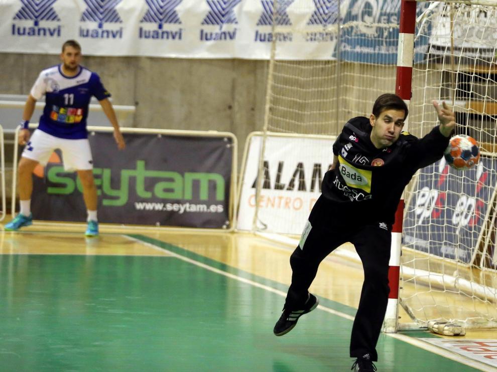 Jorge Gómez: "Lo que sumemos con Ademar y Granollers es un bonus"