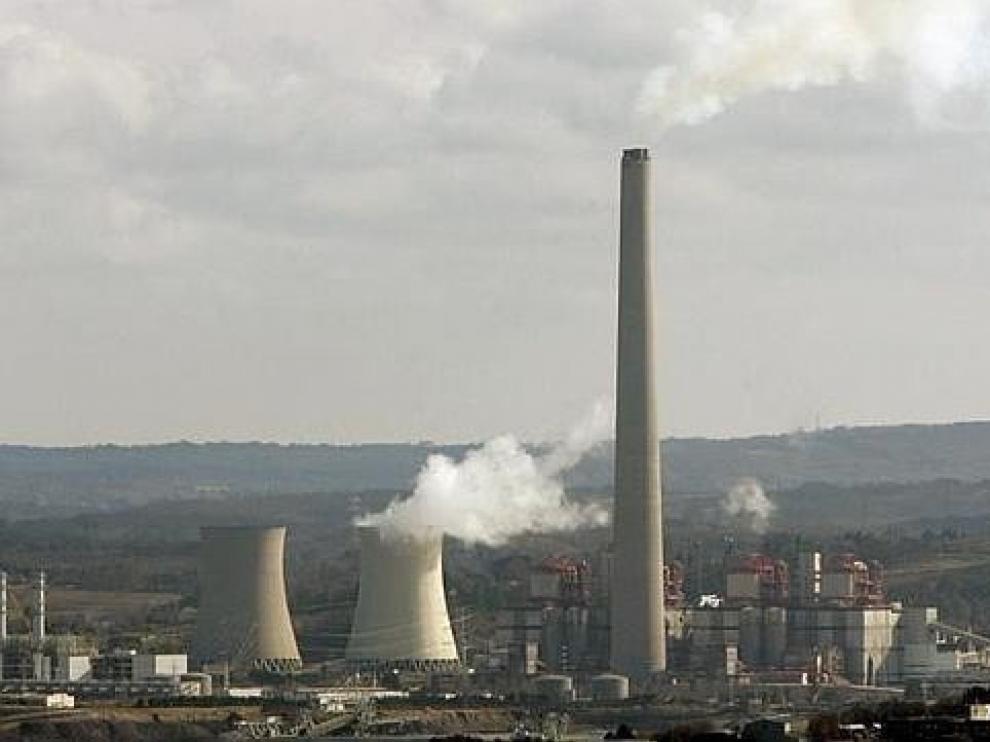 Acuerdo para recolocar a los empleados de la Térmica