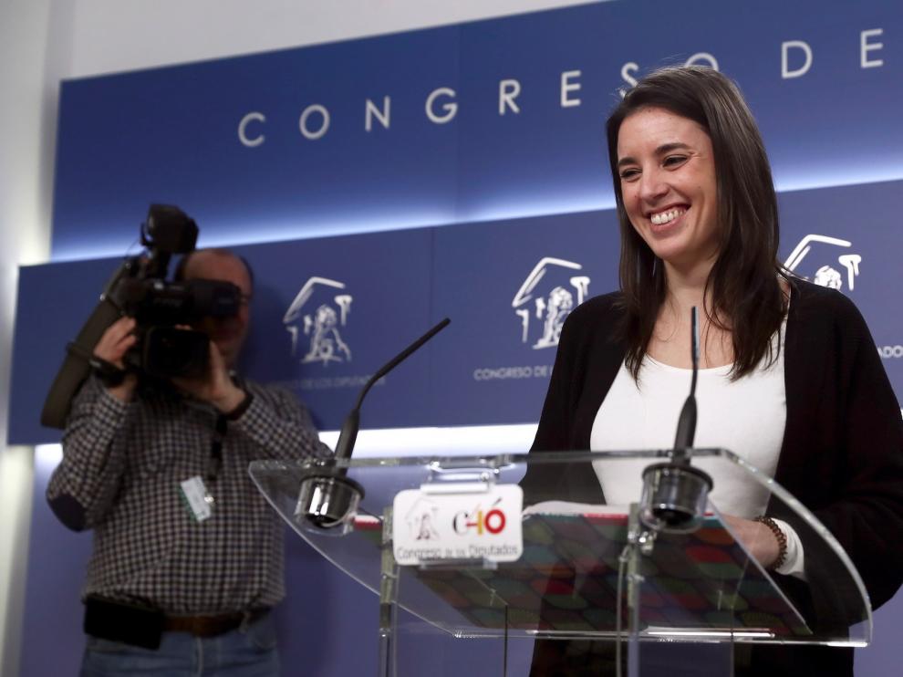 Irene Montero anuncia que está embarazada y espera una niña
