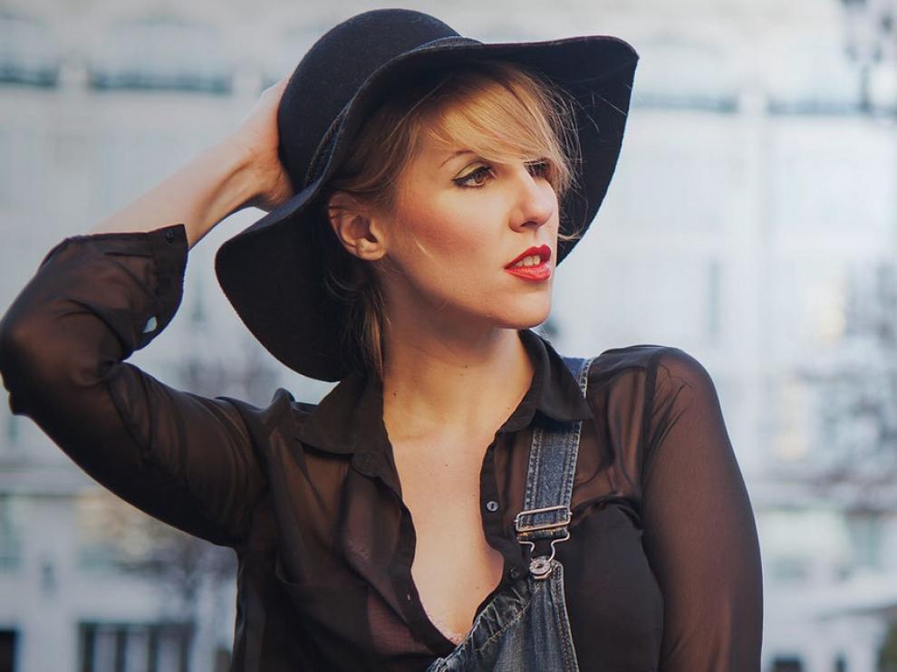 Noa Lur presenta en Jaca su nuevo trabajo, "Troublemaker"
