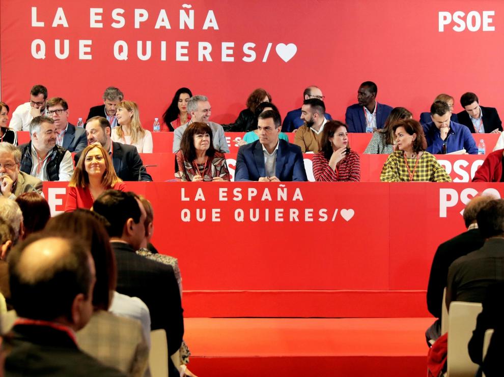 Pedro Sánchez impone cambios en las listas de Zaragoza y Teruel